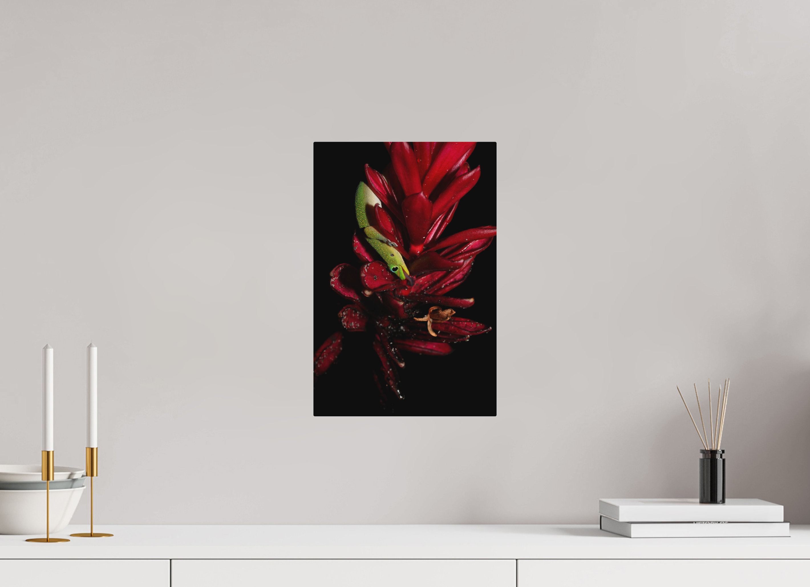 10 x 15″, Direct Print on Aluminum with mounting hardware included. Gecko on Flower
