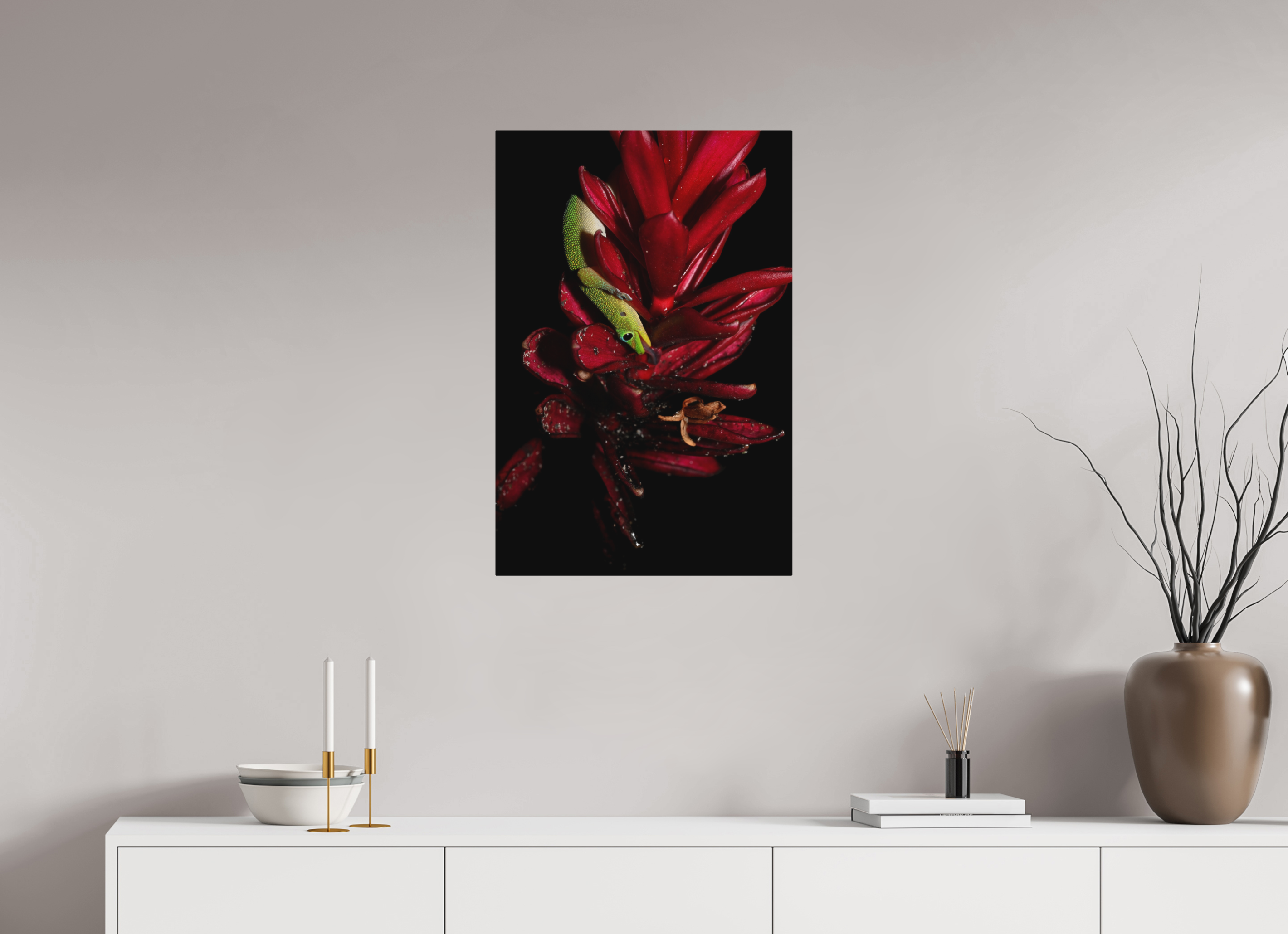 20 x 30″, Direct Print on Aluminum with mounting hardware included. Gecko on Flower